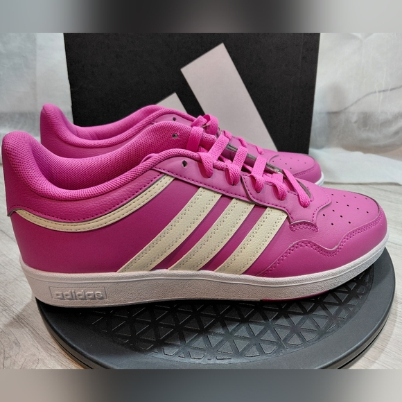 NEW Adidas Women's Hoops 4.0 White & Cream Full Leather Upper SIZE 9.5 Sneakers - Picture 2 of 15